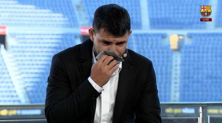 球星阿圭罗正式宣布退役 阿圭罗究竟为何退役