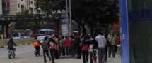 拗九节老人公交车上竟遭拒开门